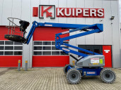 Knikarmtelescoophoogwerker