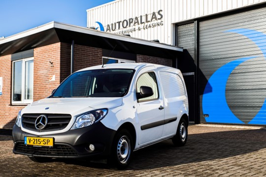 Bestelauto - Autopallas Autoverhuur - 1