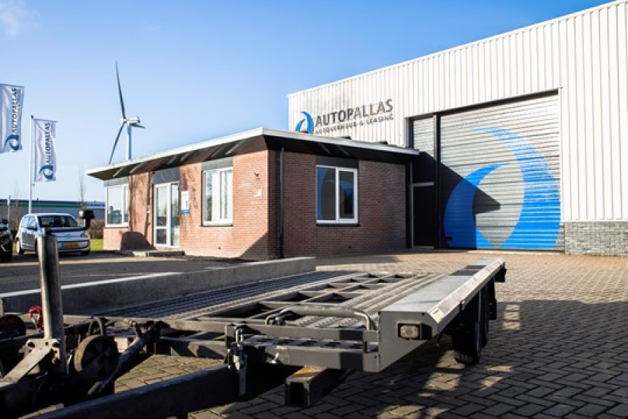 Autoambulance - Autopallas Autoverhuur - 2