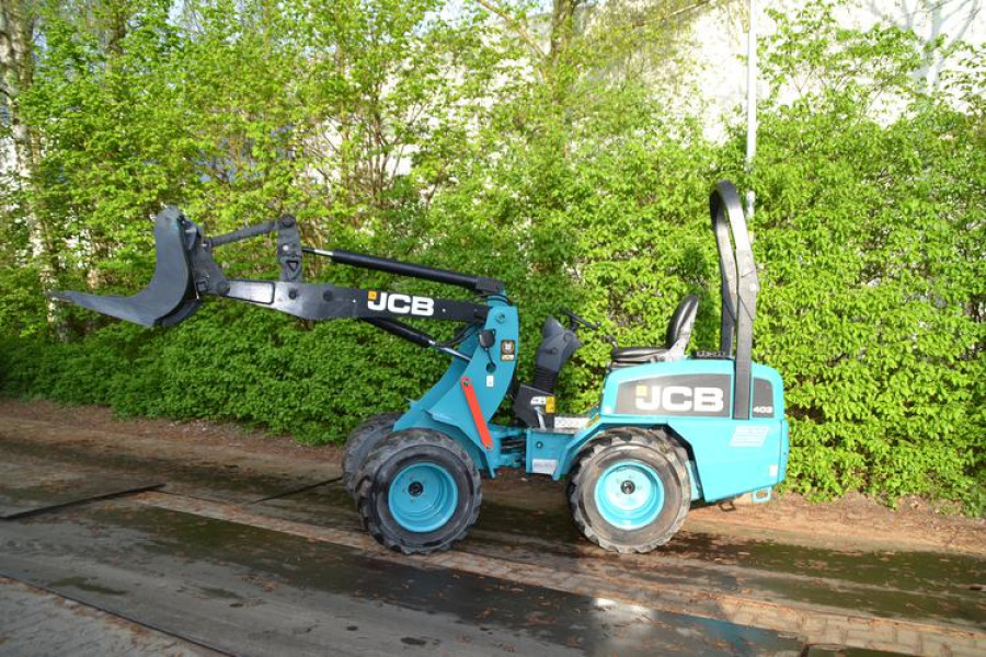 Mini kniklader - 2,0 ton - Dekker Verhuur - 1