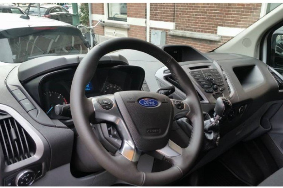 Bestelbus huren | Ford Transit - 6 m3 - Helm Autoverhuur - 1