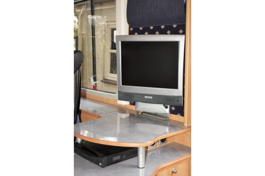 Integraal camper l Automaat - Ikwileencamperhuren.com - 1