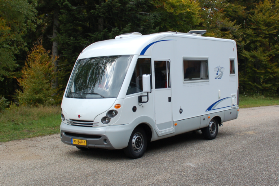 Integraal camper l Automaat - Ikwileencamperhuren.com - 1