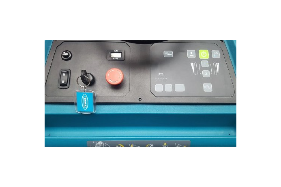 Stand on schrobmachine - HJR Material Handling B.V. - 1