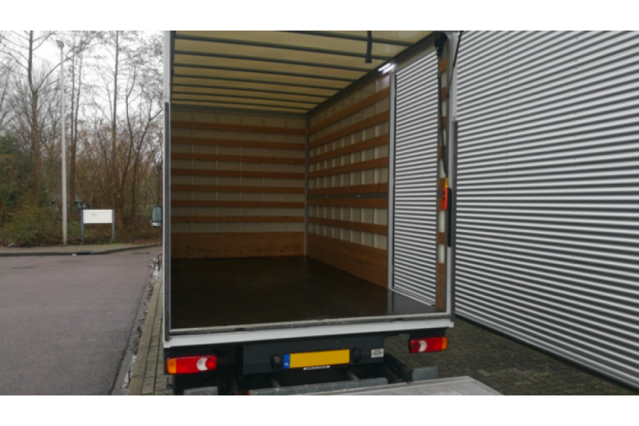Bakwagen met laadklep l 20 m3 - ALLCar Autoverhuur - 1