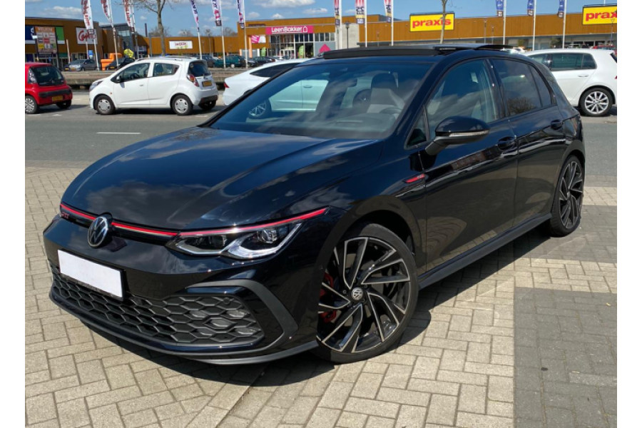 Hatchback | Golf 8 GTI - Direct Onderweg B.V. - 1
