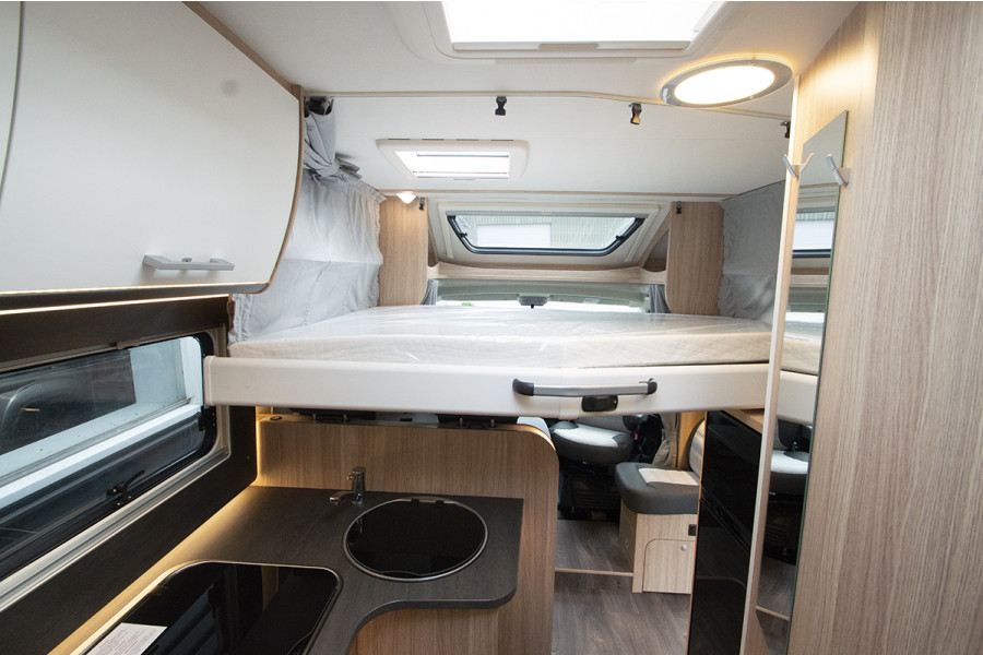 Camper 4 persoons - Campers & Cars - 6