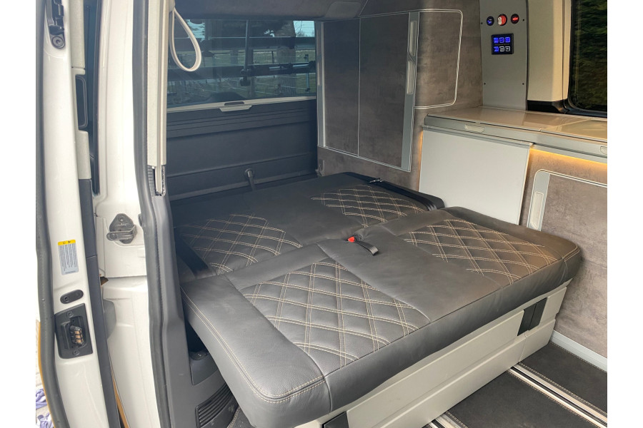 Aloha Beach Camper Gold (T6) - Alohacampers - 4