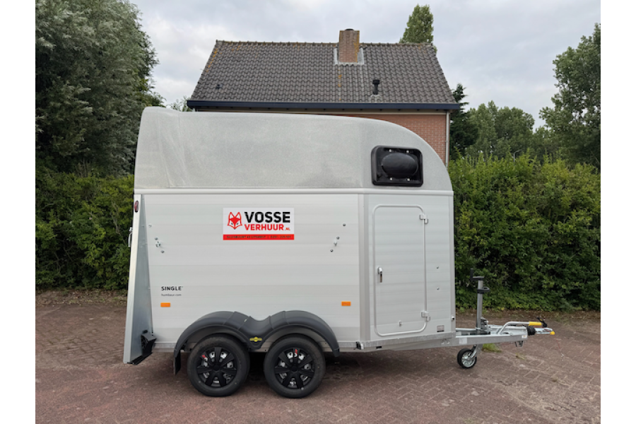 Paardentrailer (1,5 paards) - Vosse verhuur - 1