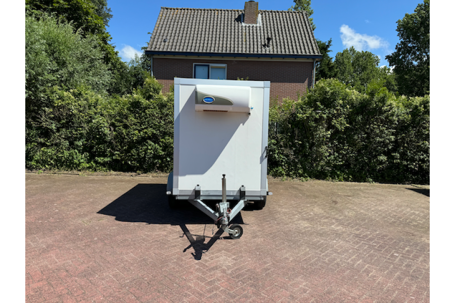 Koelaanhanger dubbelasser 3,0x1,5x1,8 meter (2500KG) - Vosse verhuur - 2