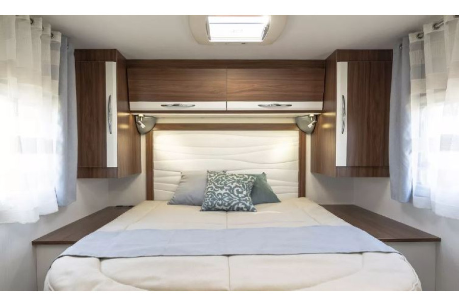 Pilote P650C - Camper Centrum Groningen - 11