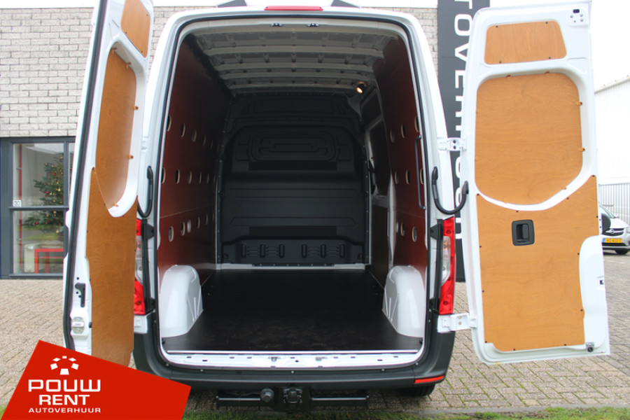 Bestelbus 12 m3 - Pouw Rent Groningen - 7