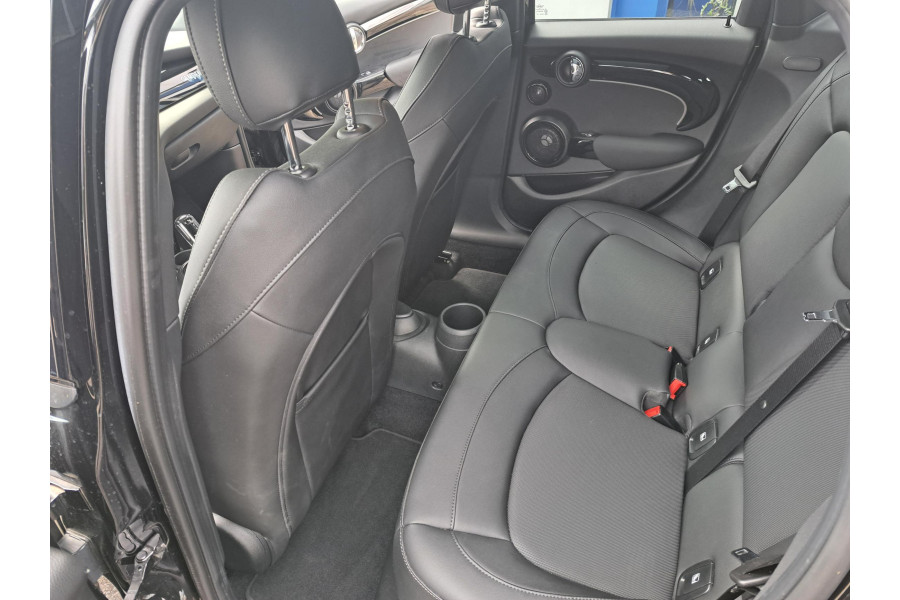 Hatchback | Mini Cooper 5-deurs - Wouter Hageman B.V. - 4