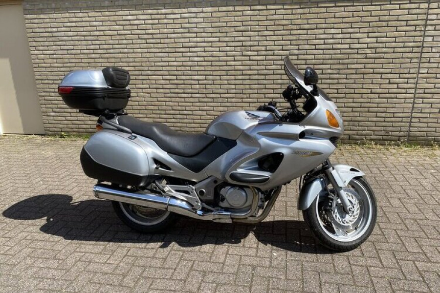 Toermotor | Honda Deauville NT650V - Car Diamonds - 3