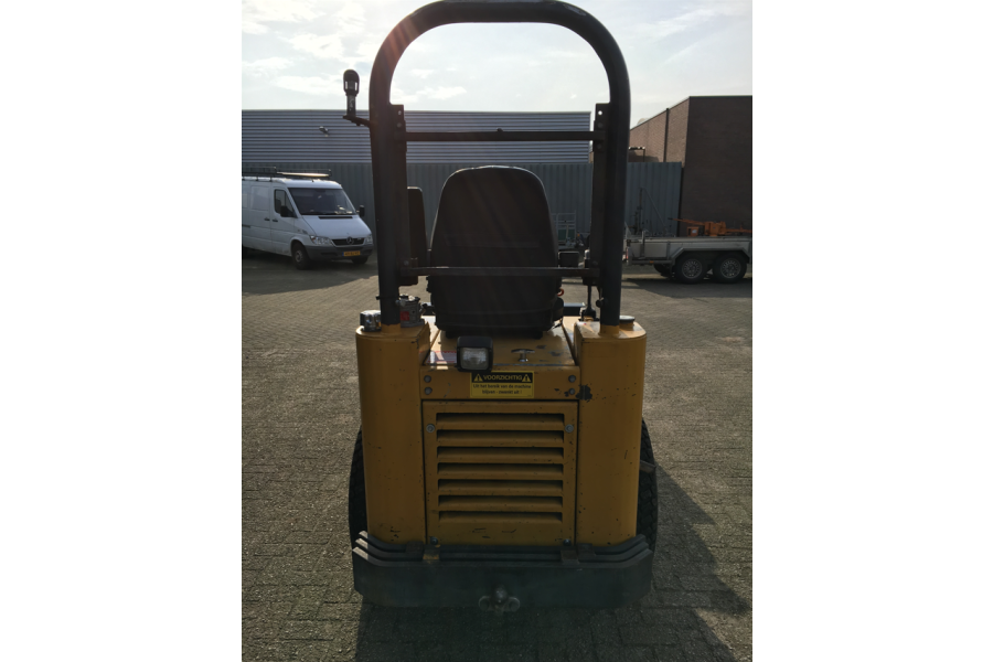 Knikmops 130 - F. P. R. Machinehandel & Verhuur - 2