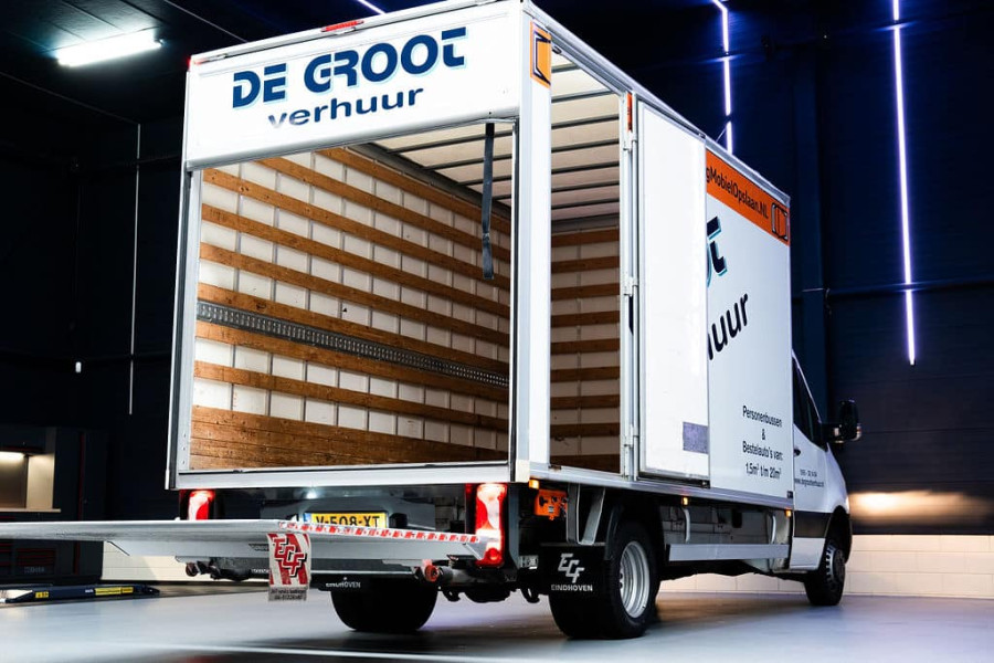 Bakwagen + Laadklep - De Groot Verhuur - 2