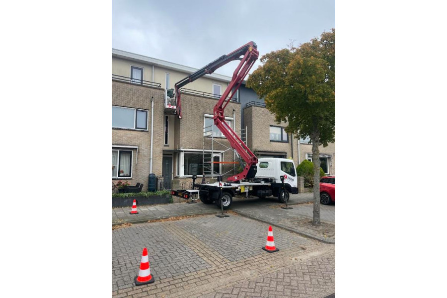 Autohoogwerker 21 meter huren
