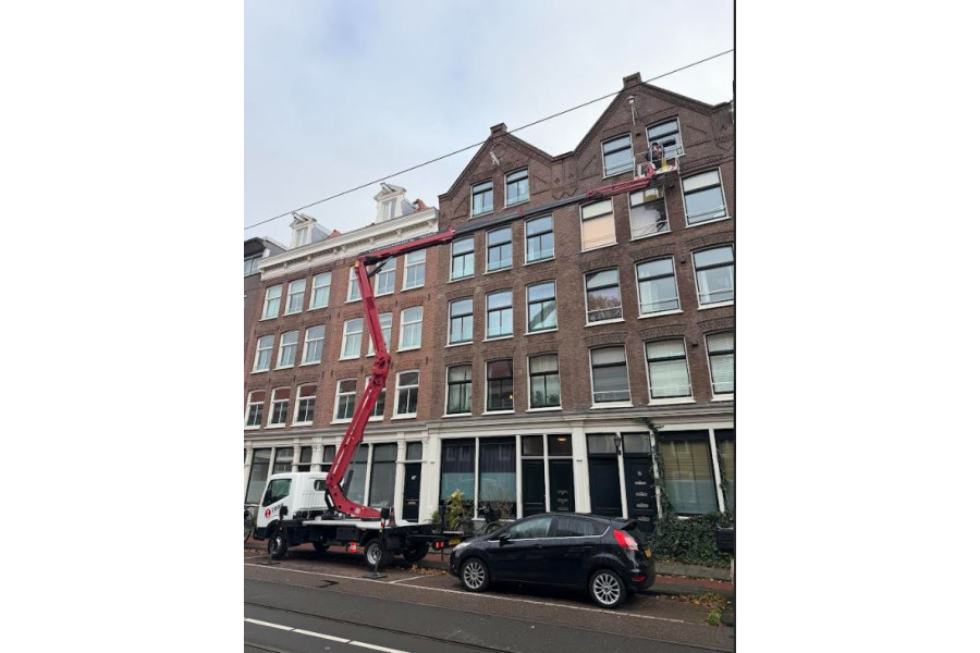 Autohoogwerker 21 meter huren