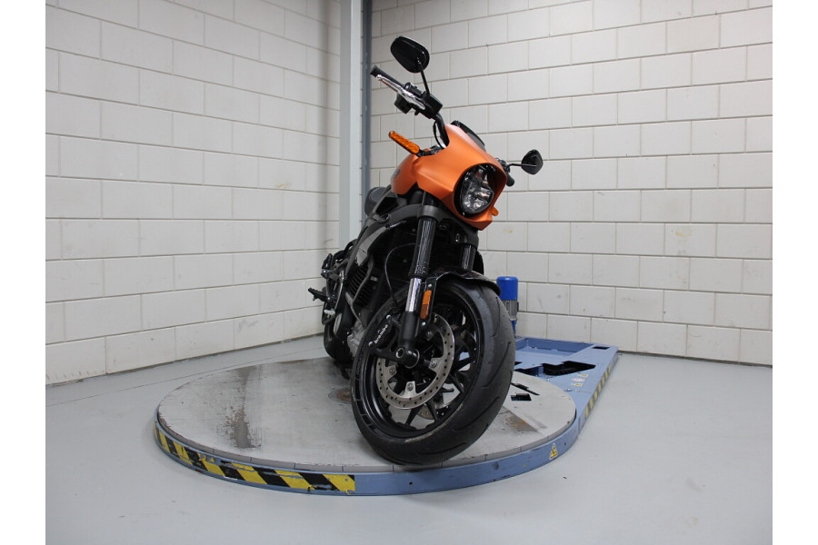 Naked bik | Harley-Davidson LiveWire - Electric Motorcycles - 2