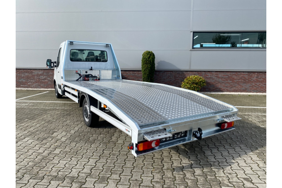 Oprijwagen  - Ringelberg autoverhuur - 5