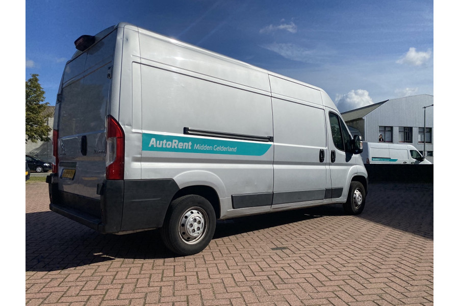 Bestelbus | 12m3 - AutoRent Arnhem en Nijmegen - 5