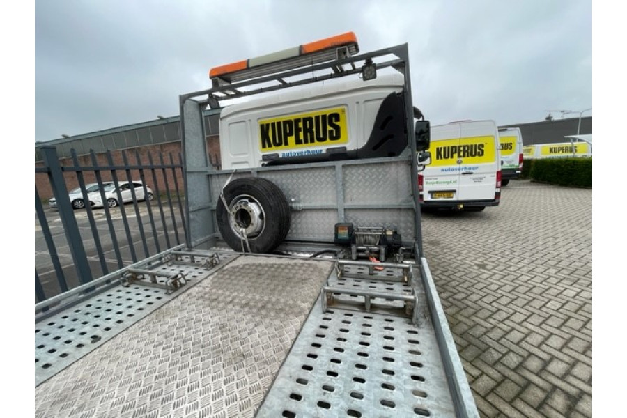 Oprijwagen met elektrische lier - Kuperus Autoverhuur - 5