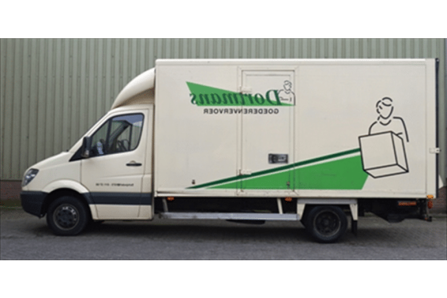 Bakwagen met laadklep - 123 Machineverhuur - 1