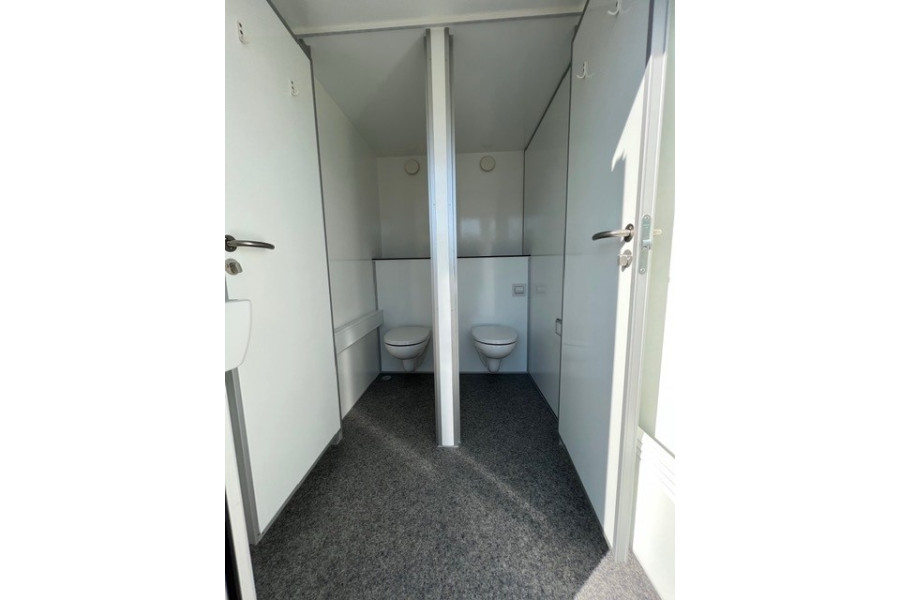 mobiele toiletwagen - Kisteman-events - 3