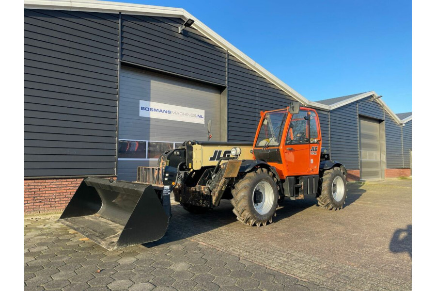 Starre verreiker 14m - Bosmans Machines B.V. verhuur - verkoop - 1