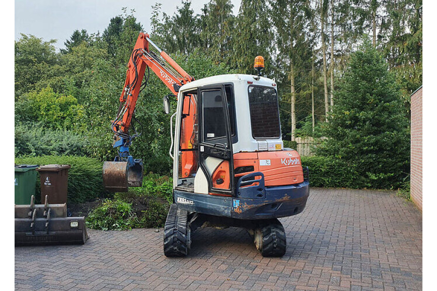 Minigraver Kubota KX91-3 - Dirk Siebelink Grondverzet en verhuur - 1