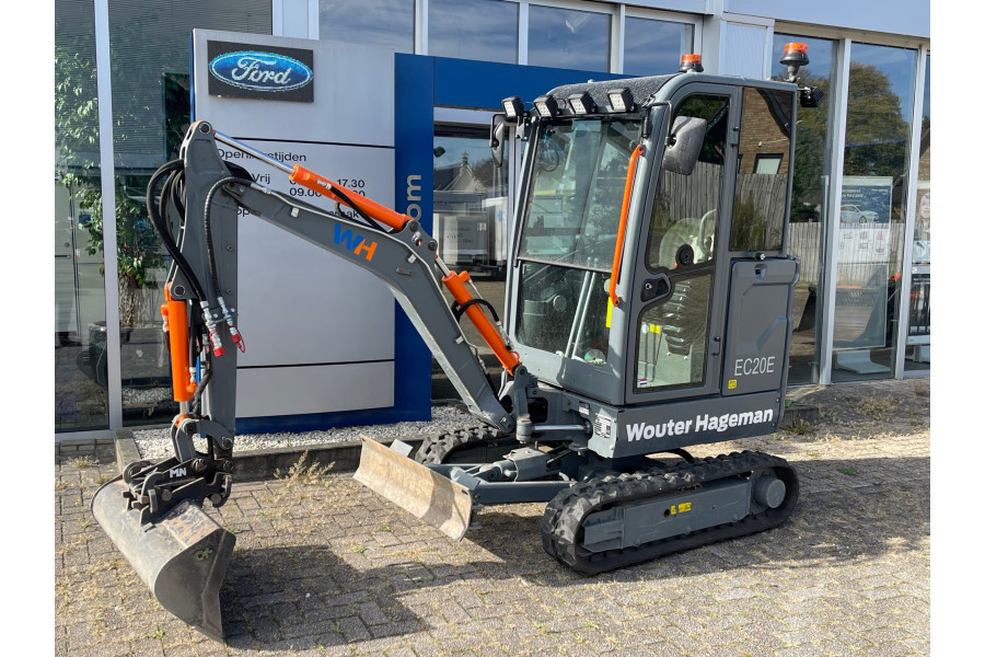 Minigraafmachine | 2 ton - Wouter Hageman B.V. - 2