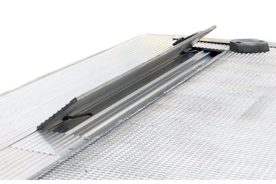 Bakwagen met laadlift - Kuperus Autoverhuur - 7