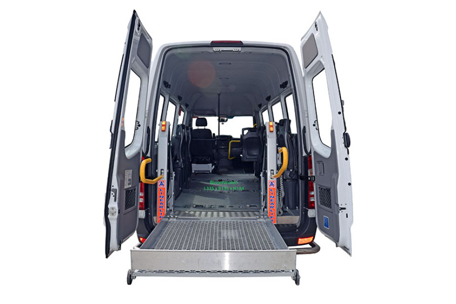 Rolstoelbus - Kuperus Autoverhuur - 3