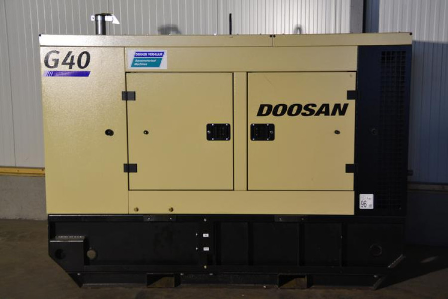 Diesel aggregaat | 44 kVa - Dekker Verhuur - 1