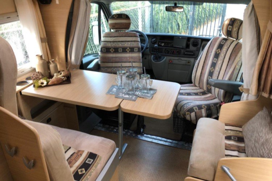 Half-integraal camper - Ikwileencamperhuren.com - 1