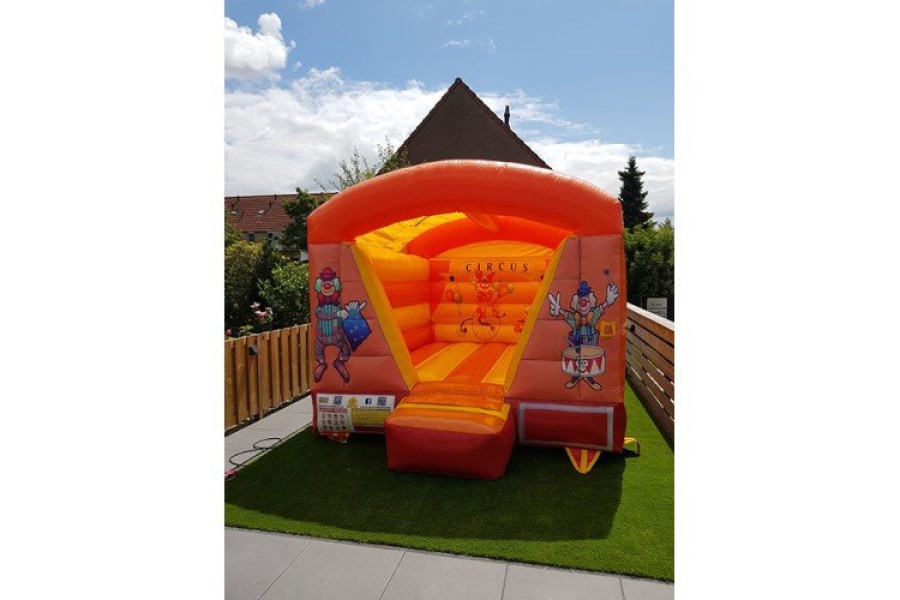 Springkussen overdekt | Circus - Yvons springkussenverhuur - 1
