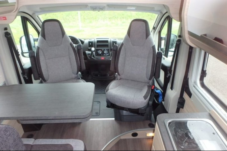 Buscamper | Fiat Ducato Knaus Boxstar 600 - Compacte Campers - 1