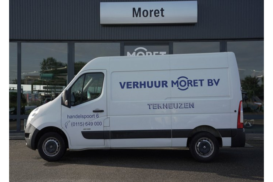 Bestelbus Renault Master - Automobielbedrijf Moret - 2