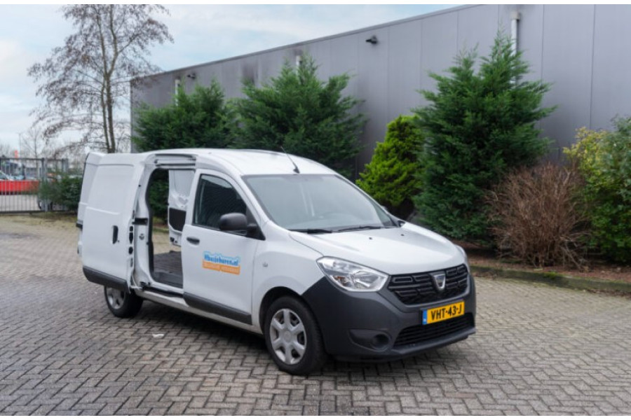 Dacia Dokker | 3m3 - ffbusjehuren.nl - 2