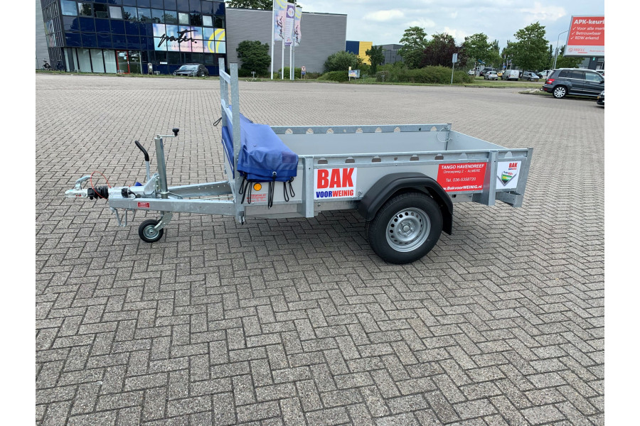Open aanhanger | Geremd - Tango Carwash & aanhangwagenverhuur Havendreef - 1
