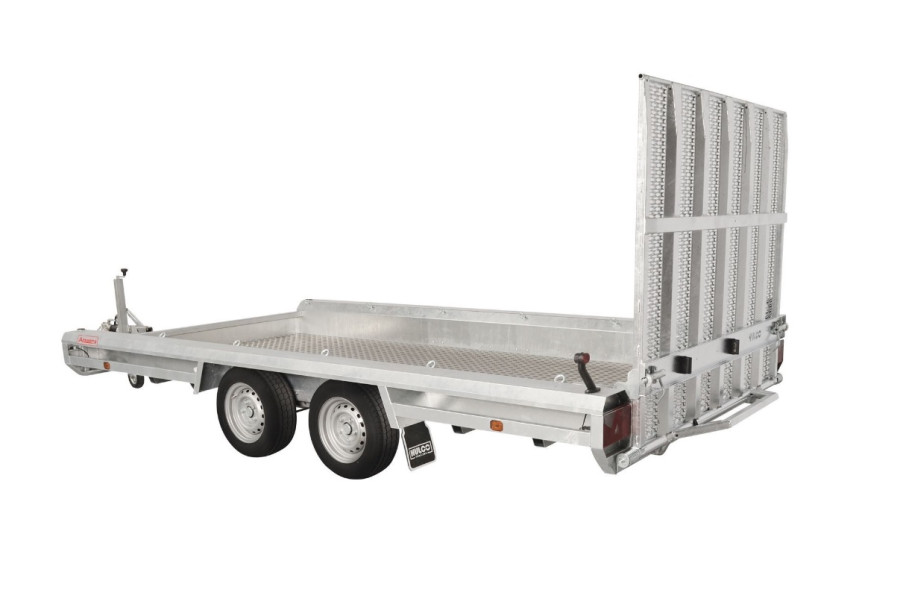 Machinetransporter - Autobedrijf Wouter Hageman - 1