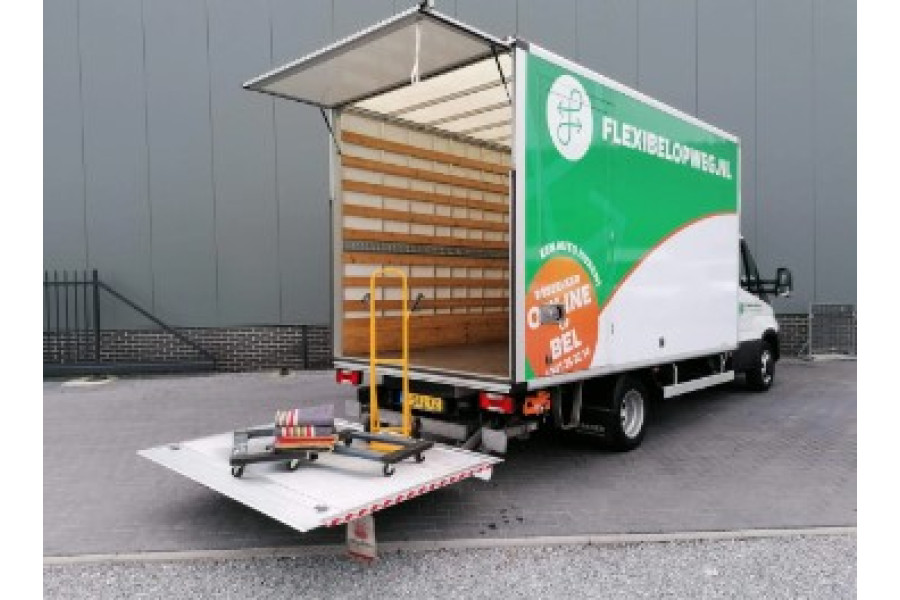 Verhuiswagen met laadklep - Flexibel op weg - Autoverhuur en shortlease - 1