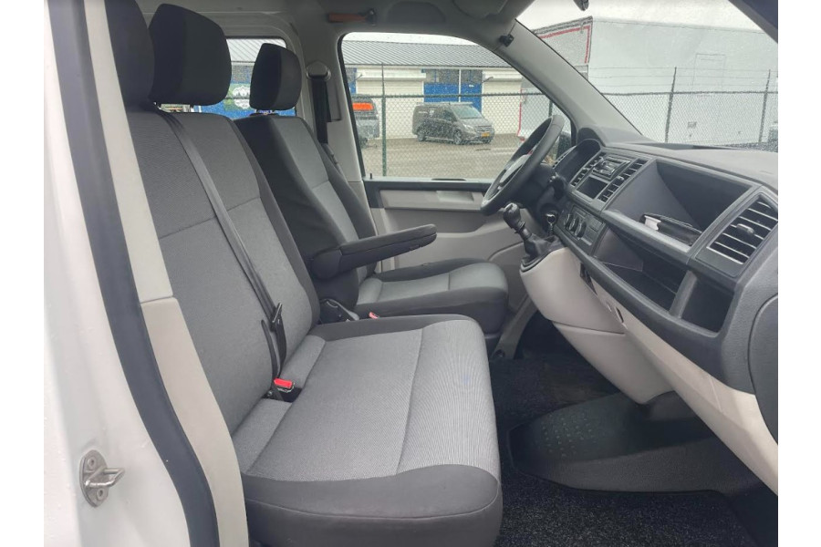 Personenbus 9 persoons - Busverhuur Zeeland - 2