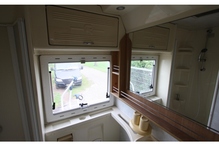 Camper Rimor Superbrig 7 persoons - Brabant Caravans - 7