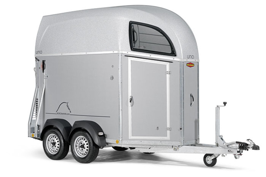 Witte Paardentrailer - Maassen Aanhangwagens - zijkant