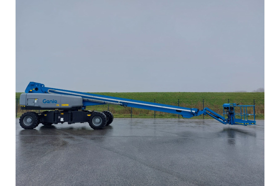 Telescoophoogwerker 34m - Van Adrighem - 2