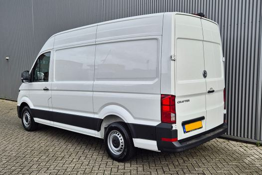 Volkswagen Crafter - Automaat - Adriaanse Autoverhuur - 2