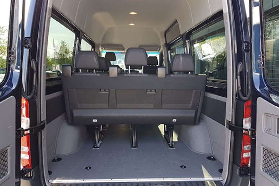 Mercedes Sprinter 9-persoons - Adriaanse Autoverhuur - 6