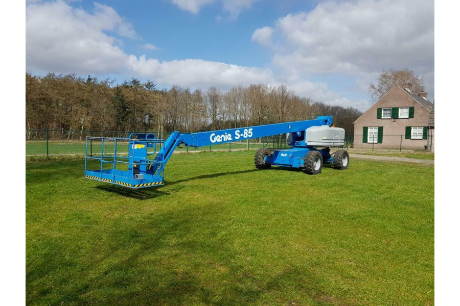 28m | Telescoophoogwerker - BPM Verhuur - 3