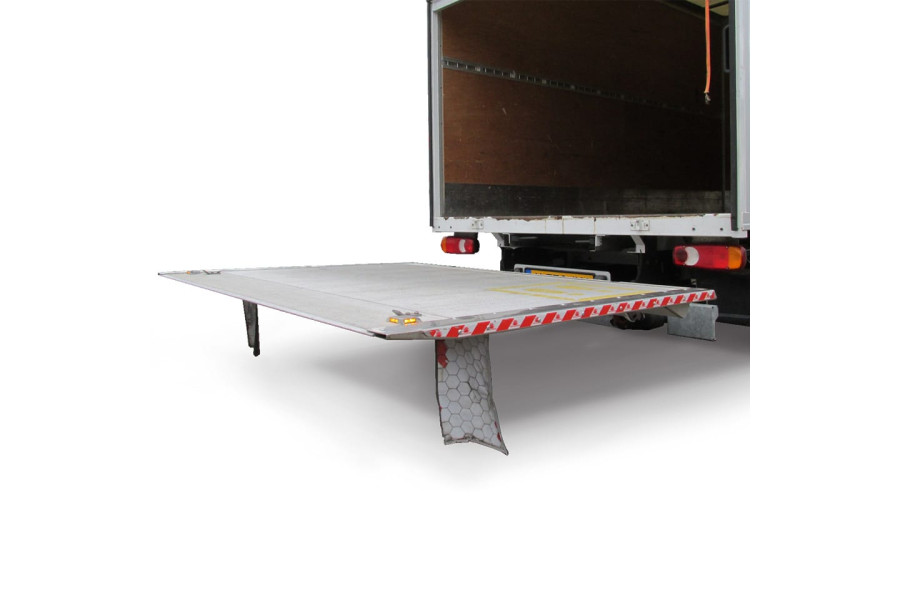 Verhuiswagen 20m3 - Liberty Rent - laadklep